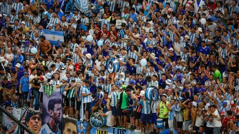 FIFA prohíbe banderas de Malvinas y el FBI está en alerta máxima por el partido Argentina-Inglaterra