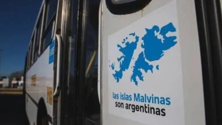 La aclaración de la CNRT respecto de la polémica sobre las Malvinas en los colectivos