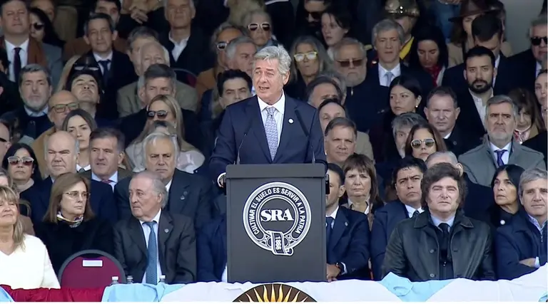 El  pedido del presidente de Sociedad La Rural a Milei: "Las retenciones deben dejar de existir para siempre"