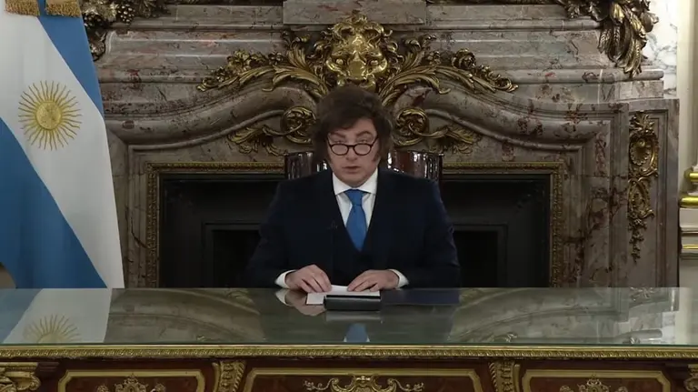 Milei anunció un "grillete fiscal" y la posibilidad de un cierre del Estado al estilo EE.UU.
