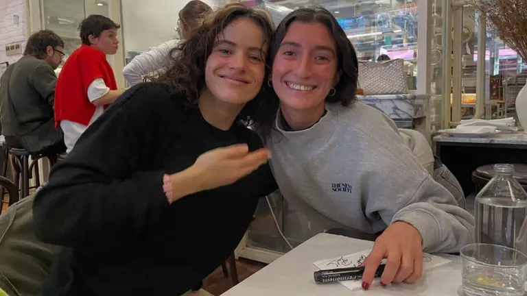 El restaurante elegido por Rosalía en Palermo y cuánto cuesta comer ahí