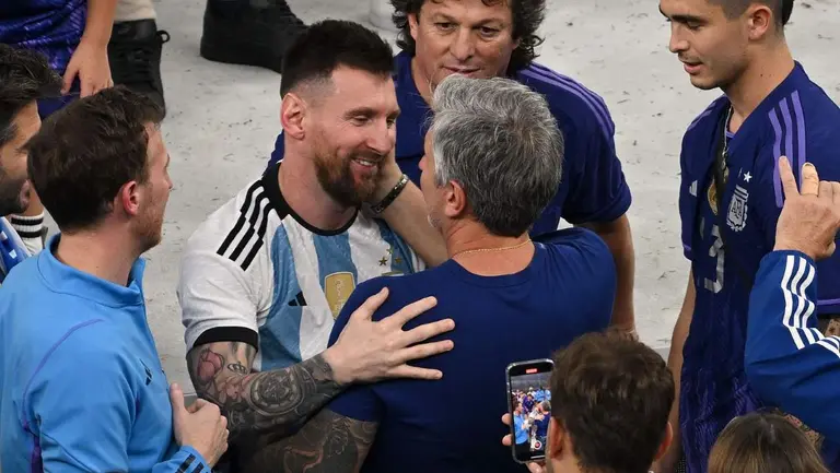 La emotiva frase de Lionel que se volvió viral tras la muerte de su padre