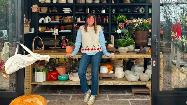 Mariana Ahumada, dueña de La Casa Sul Lago, en su nuevo local. Foto enviada por la empendedora
