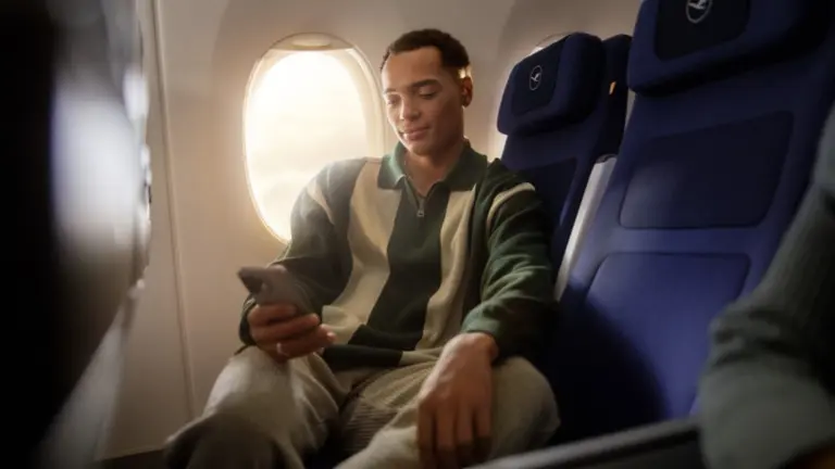 El vuelo directo más largo desde Ezeiza tendrá Starlink gratis para todo el avión