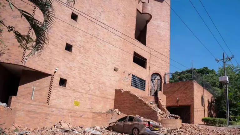 El terremoto de 7,4 que golpeó Colombia ya dejó 224 muertos, 668 heridos y estas son las ciudades más afectadas