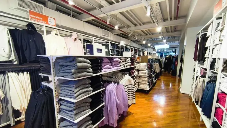 Imagen del nuevo local de Kiabi que abrió en Buenos Aires