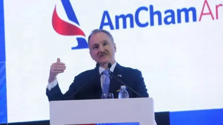 EE.UU. pide excluir a Huawei de proyectos energéticos en Argentina y analiza financiar una obra de u$s800 millones