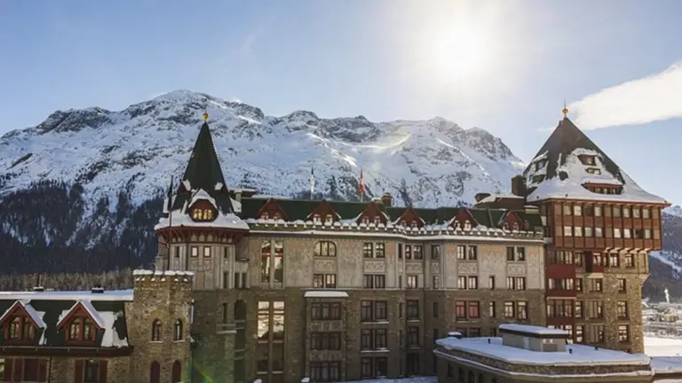 El hotel de Suiza elegido por su hospitalidad y los secretos detrás de su servicio