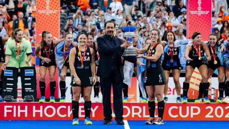 El eufórico mensaje de Javier Milei tras el título de Las Leonas en el Mundial de Hockey