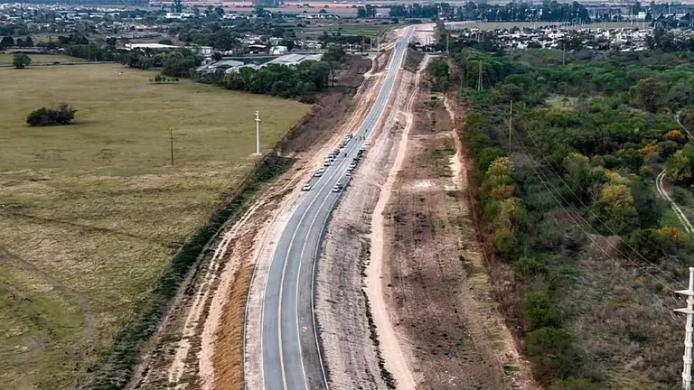 Habilitaron la nueva Circunvalación, "de las obras más importantes" según el Gobernador