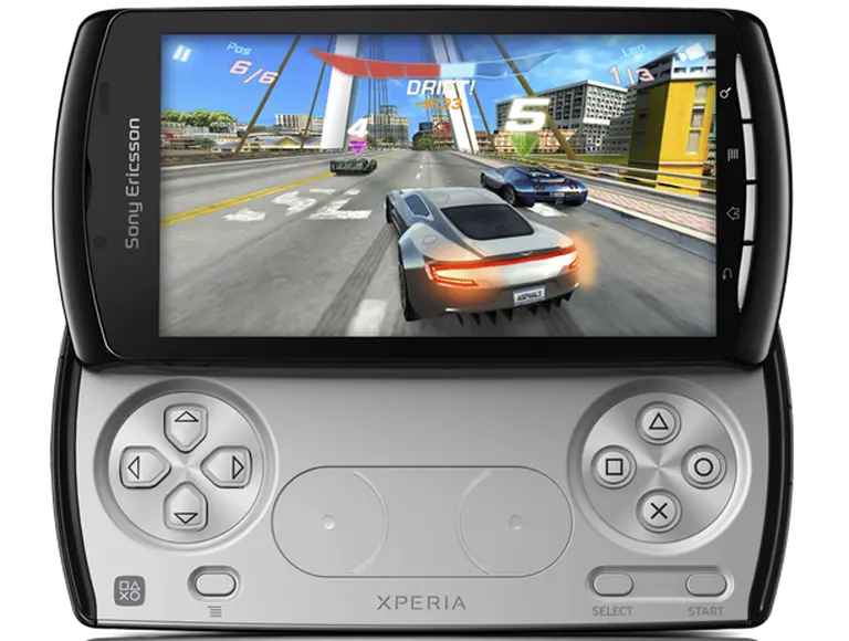 Llega a la Argentina el teléfono mezclado con una consola de juegos