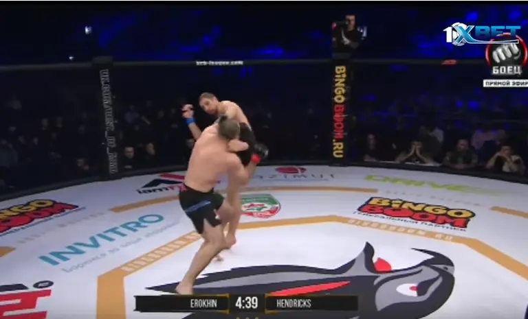 Enfermedades pugilísticas: un luchador de MMA requirió resucitación