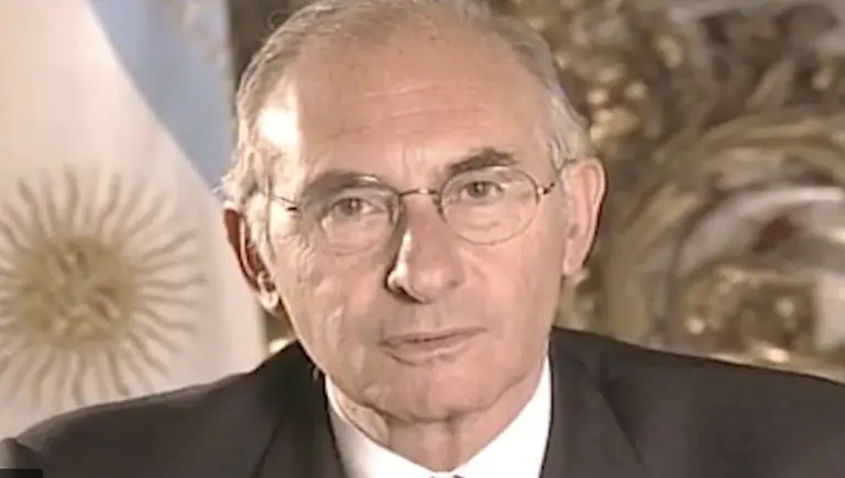 El video con el que Fernando de la Rúa declaró el estado de sitio en diciembre de 2001