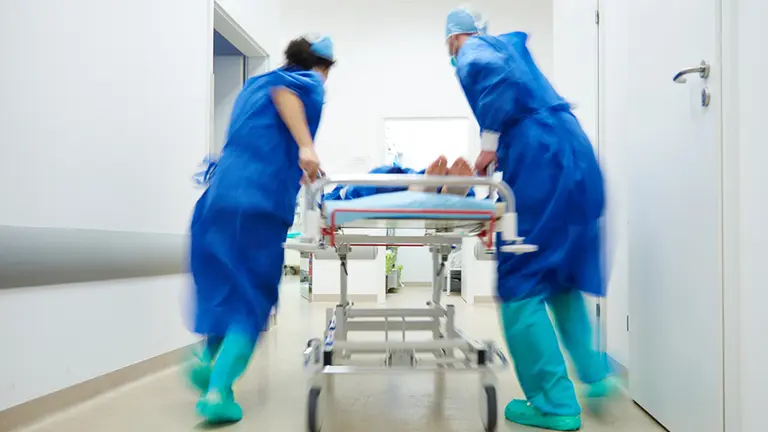 Por qué el coronavirus crece exponencialmente y cómo "aplanar la curva"