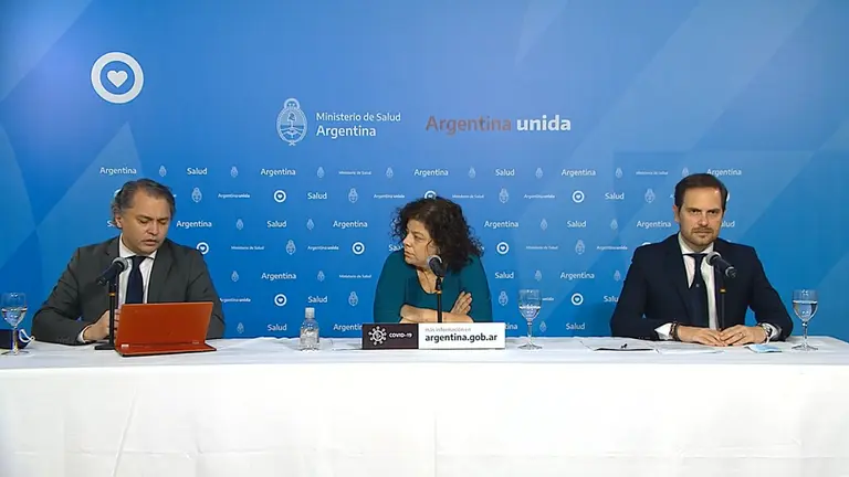 Coronavirus: baja la mortalidad pero crece la ocupación de camas de terapia intensiva