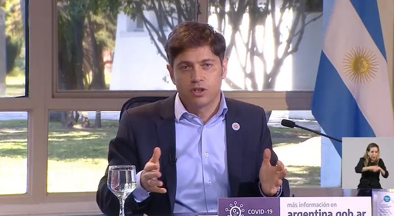 Axel Kicillof: "No puedo comprar ni vender mi auto, alguien que me explique por qué"