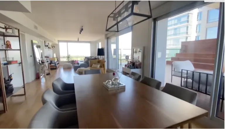 La increíble casa del tenista Guido Pella y su novia influencer