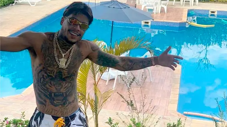 Quién era MC Kevin, el cantante que falleció al tirarse a la pileta desde un quinto piso