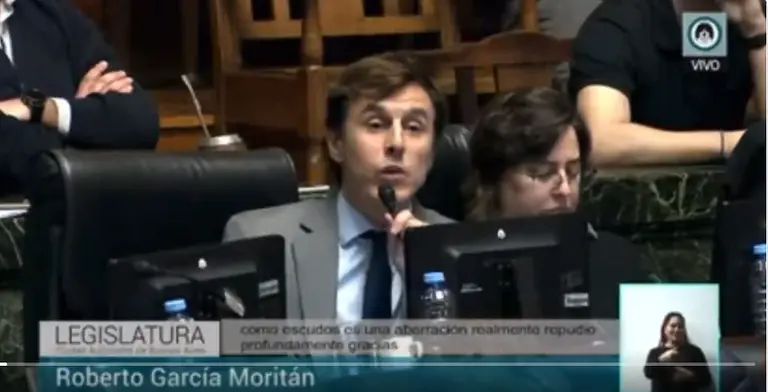 Video | El marido de Pampita, furioso con la izquierda: "Me dan lástima, obligan a los chicos a ir a los piquetes y les encanta la guita"