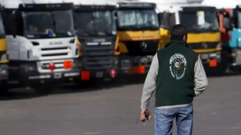 Este es el sueldo más alto que gana un camionero, tras súper paritaria del 107%