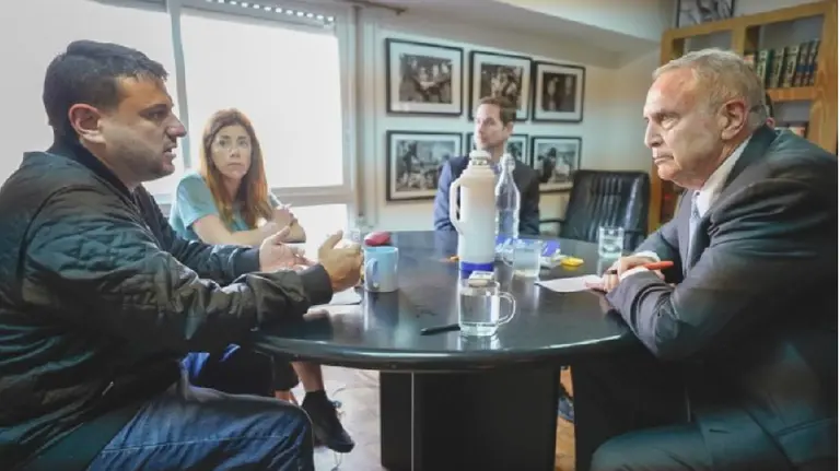 Grabois recibió al embajador de Estados Unidos para hablarle sobre "la estafa del FMI"