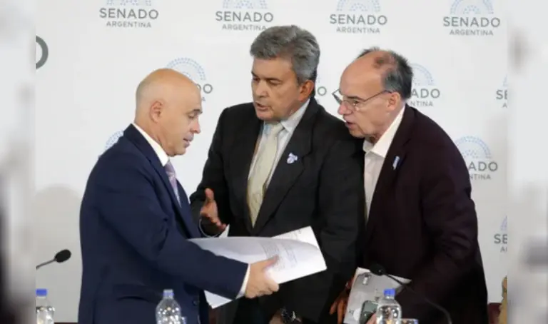 Ley de Bases y paquete fiscal: la oposición exige más cambios y complica al Gobierno en el Senado