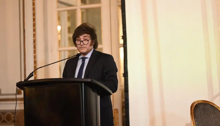 Milei y Caputo participarán de la décima edición del Latam Economic Forum en Parque Norte