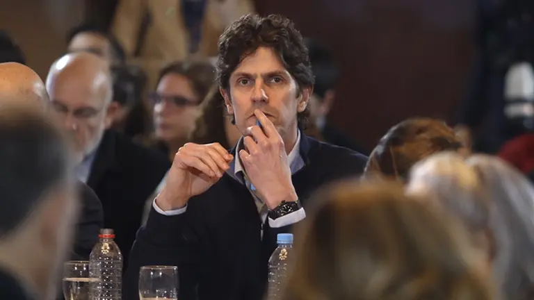 Qué sueldo cobra el senador Martín Lousteau y cuántos asesores tiene