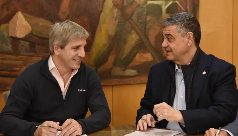 La Corte Suprema convocó a Luis Caputo y Jorge Macri a una audiencia por la coparticipación