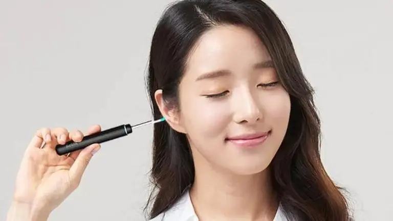 Para escucharte mejor: Xiaomi lanza un limpiador de oídos con Wifi y cámara