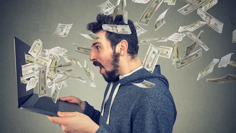 ¿Cómo se pueden vender dólares a buen precio sin pasar por el banco?