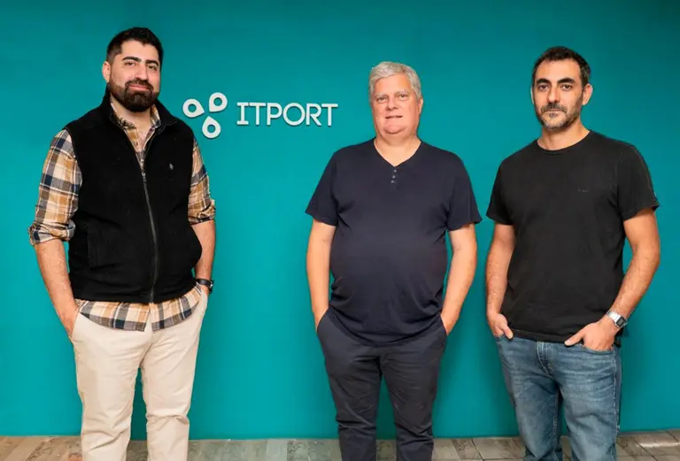 Ingenieros argentinos crean solución que permite monitorear fábricas en tiempo real: así funciona Weeot