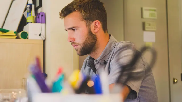 Ya tengo mi startup, pero cómo la registro en AFIP: ¿Monotributo, Sociedad Anómima o SAS?