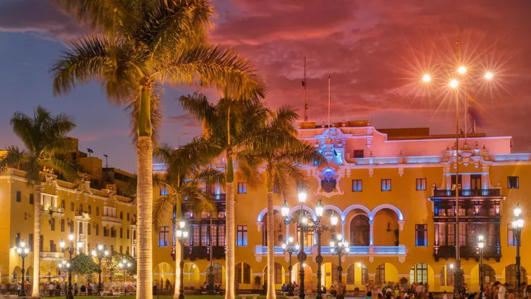 Perú: una startup crea el "Waze de los robos callejeros"