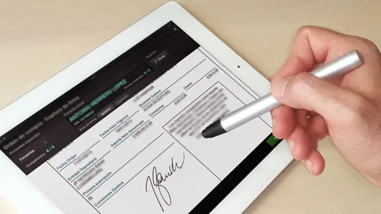 ¿Chau escribanos?: con blockchain, empresas argentinas están cambiando la forma de firmar contratos