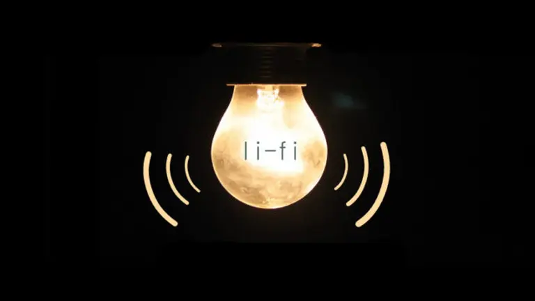 Li-Fi, la tecnología que conecta a la "velocidad de la luz"