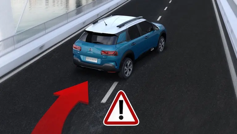 Autos "tech": empresas incorporan asistentes de seguridad y suman modelos para la nueva era de 0Km