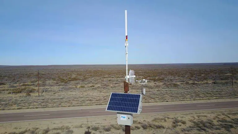 La empresa que creó una red de Internet gratuita donde no hay antenas de celular