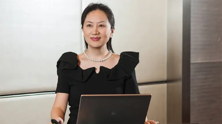 El apellido de su madre y el imperio de su padre: la historia de la heredera de Huawei