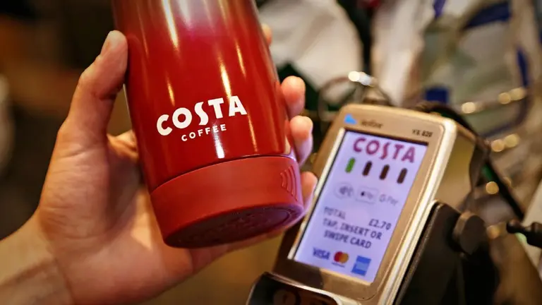 Con esta taza es posible hacer pagos en los comercios