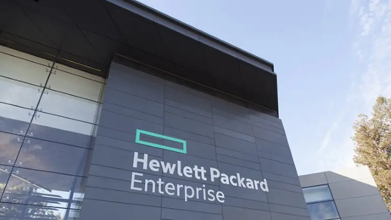 Crece la tensión: EE.UU. acusó a China de hackear a Hewlett Packard e IBM, y robar datos de sus clientes