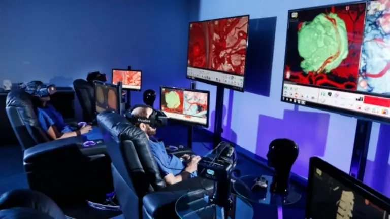 La realidad virtual irrumpe en las salas de operaciones: ahora los médicos la utilizan para preparar las cirugías