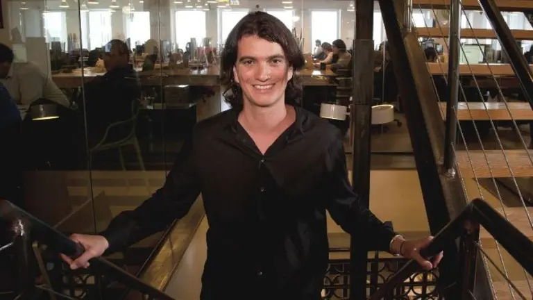 Un negocio millonario: por qué el CEO y propietario de WeWork alquila propiedades a su empresa