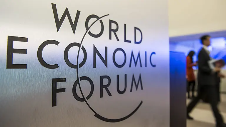 Davos: líderes advierten que la Inteligencia Artificial puede generar más desigualdad