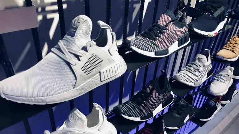 Esta startup "hermana" de Google trabaja en zapatillas que pueden predecir caídas