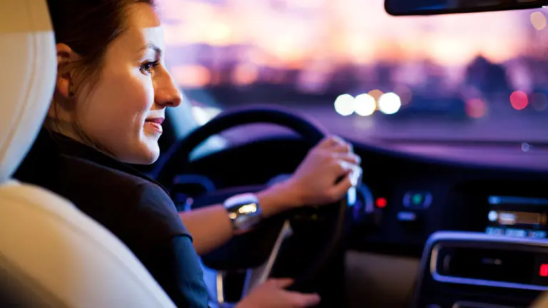 Opera en Argentina el "Uber" que conecta conductoras con pasajeras