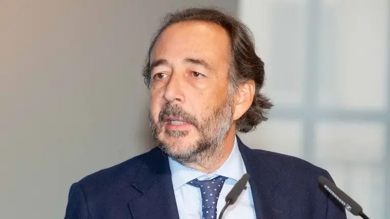 Latinoamérica tiene como reto estratégico fundamental afrontar el gran cambio del siglo XXI, la revolución digital