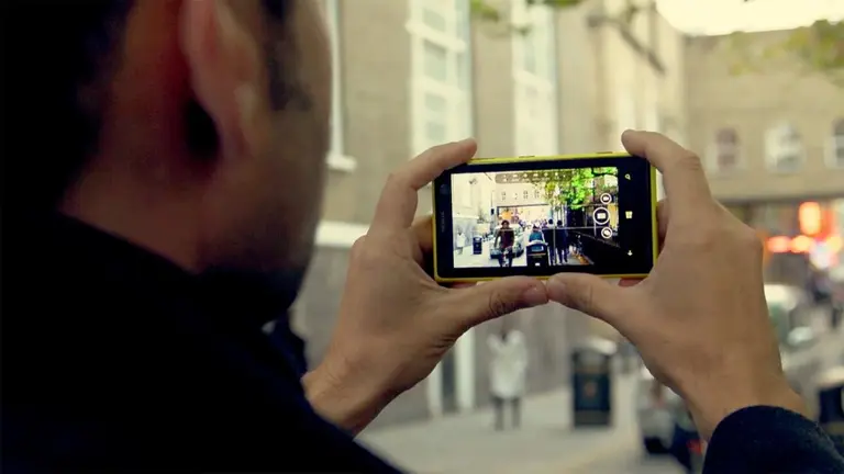 Estas 29 aplicaciones de fotografía espían la información de tu teléfono móvil