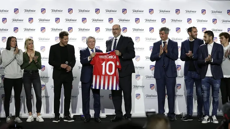 Biometría, seguridad y fibra óptica: Telefónica cierra un acuerdo con el Atlético Madrid para ser socio tecnológico