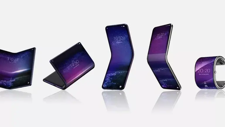 Video: TCL muestra su primer teléfono plegable que se transforma en reloj inteligente